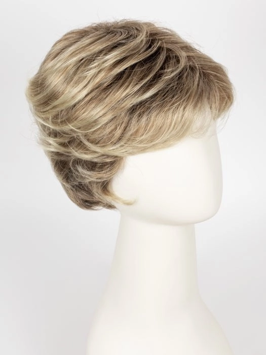 Allure Petite | Synthetic Wig (Basic Cap)