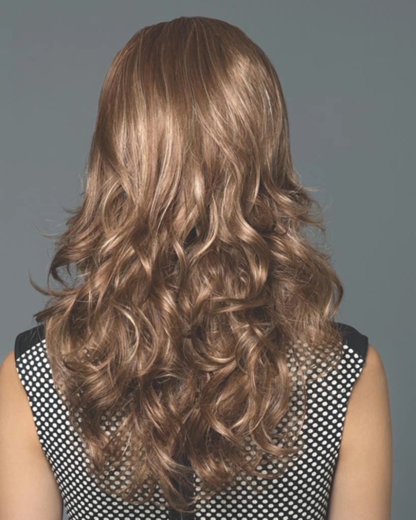 Avery Long Wavy Layers