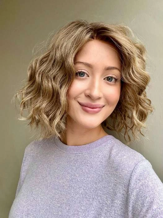 Beaming Beauty | Synthetic Lace Front Wig (Mono Part)