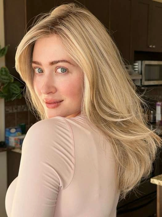 Beverly Hills | Synthetic Lace Front Wig (Mono Part)