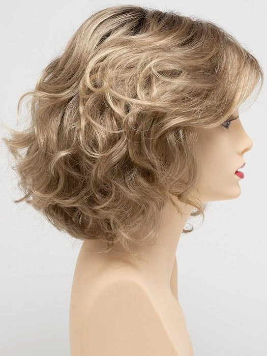 Bianca | Synthetic Wig (Basic Cap)