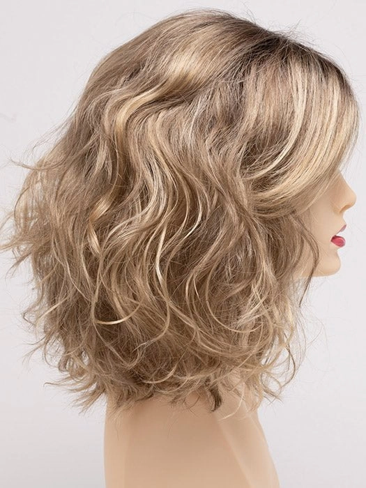 Dakota | Synthetic Wig (Mono Part)