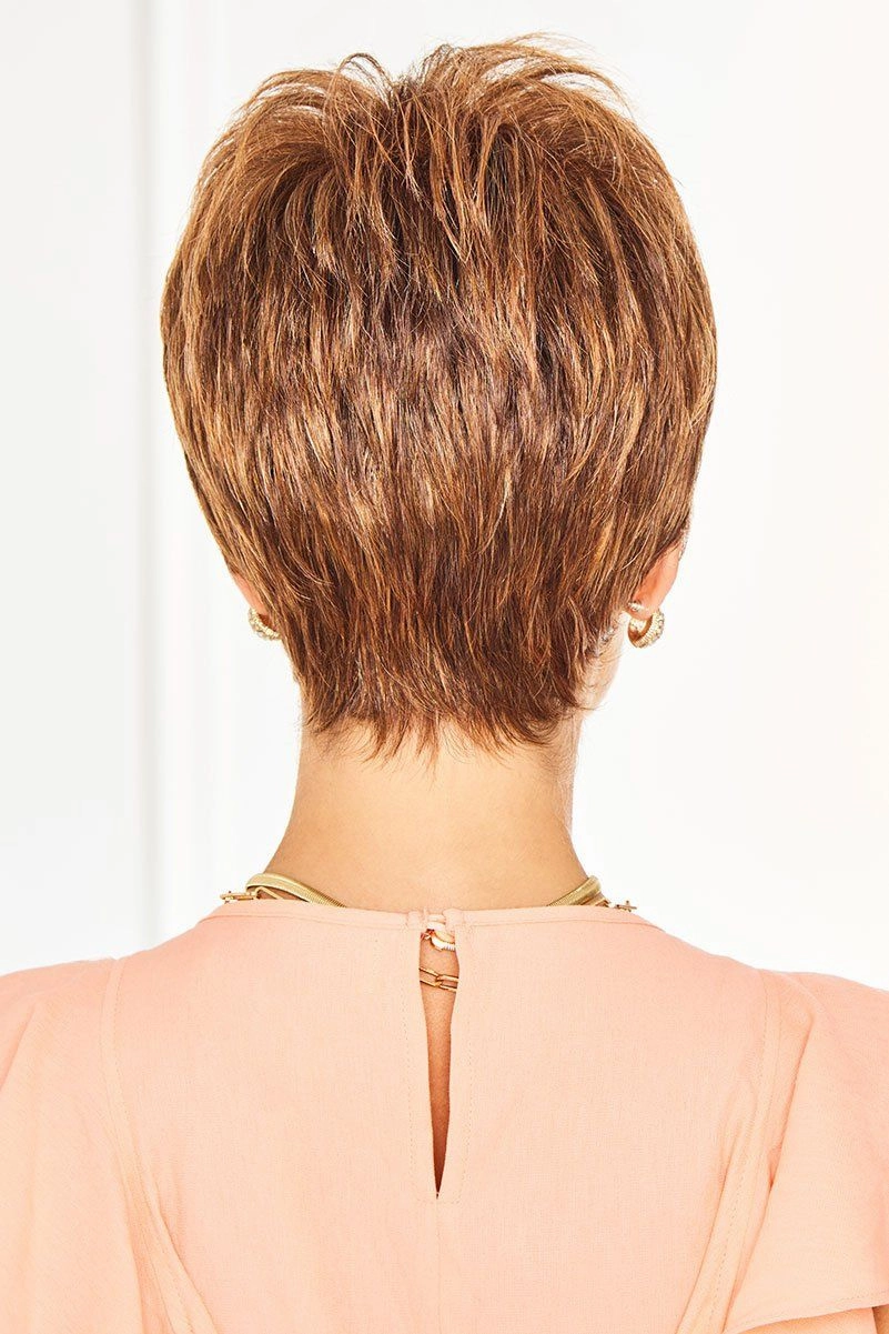 Gabor Wigs - Serving Style