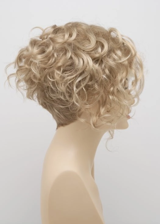 Kelsey | Synthetic Wig (Basic Cap)