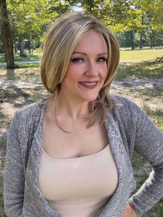 Malibu | Synthetic Lace Front Wig (Mono Part)