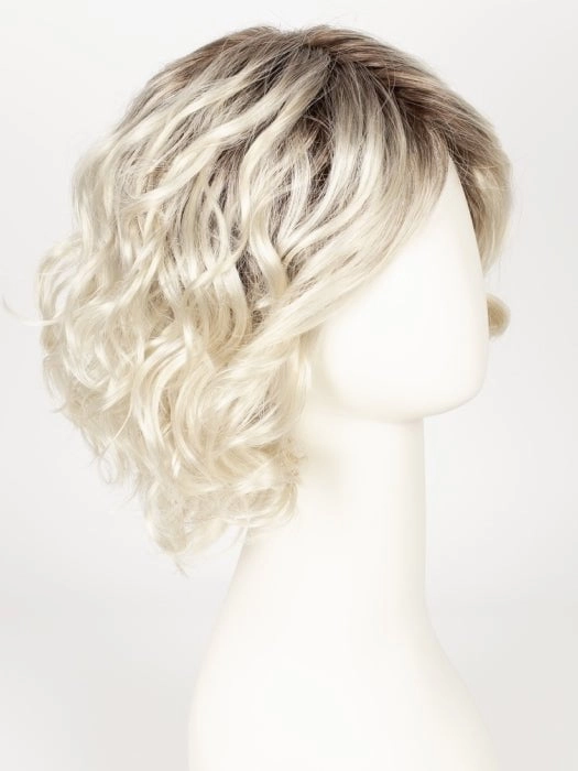 Onda | Synthetic Lace Front Wig (Mono Part)