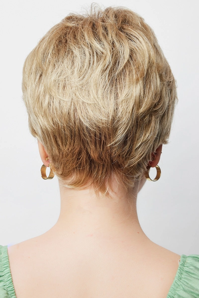 Sale - Amore Wigs - Bay (#2585) - Color: Copper Glaze-R