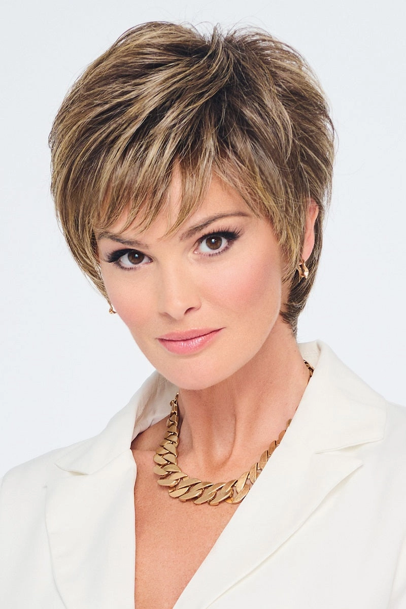 Sale - Raquel Welch Wigs - Fierce & Focused - Color: Biscuit (RL19/23)