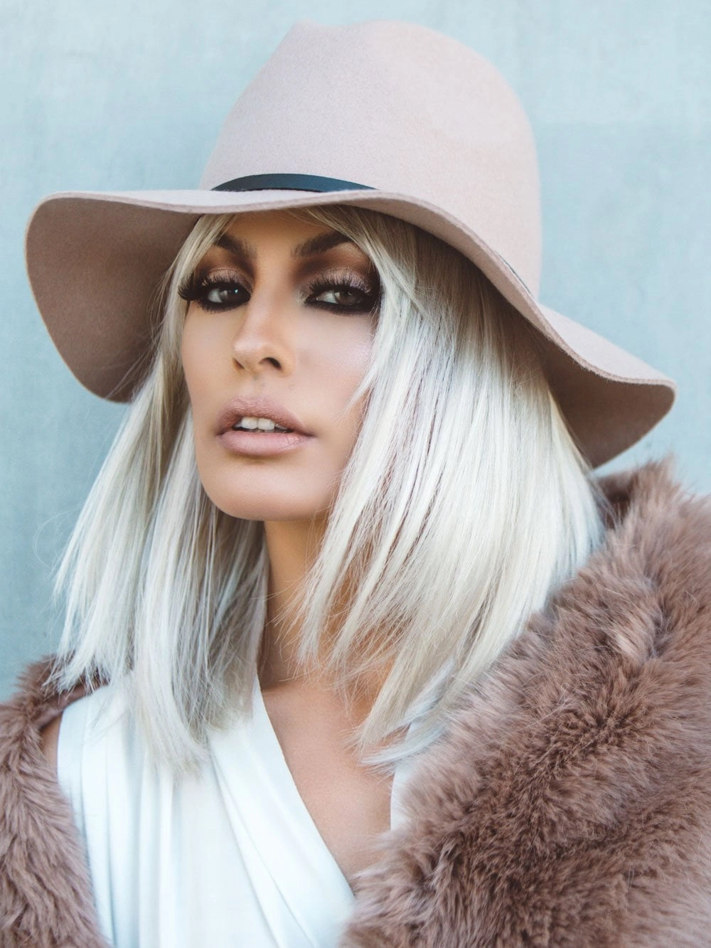 Stepping Out | Synthetic Wig (Mono Part)