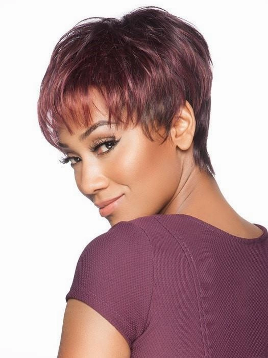 Stop Hi Tec | Short Synthetic Wig (Mono Crown)