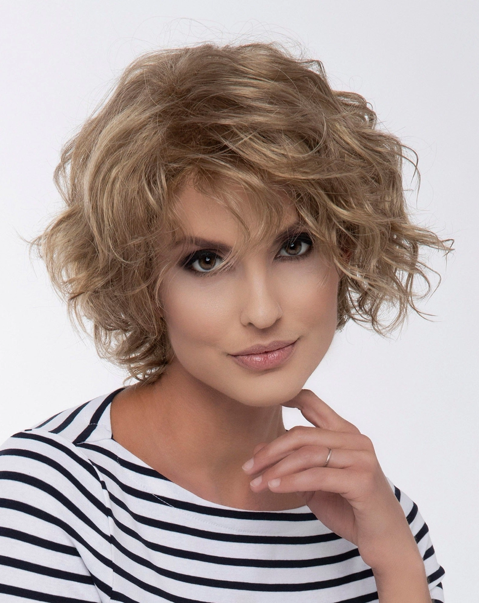 Suzi Wig by Envy | Synthetic Hair | Average Cap