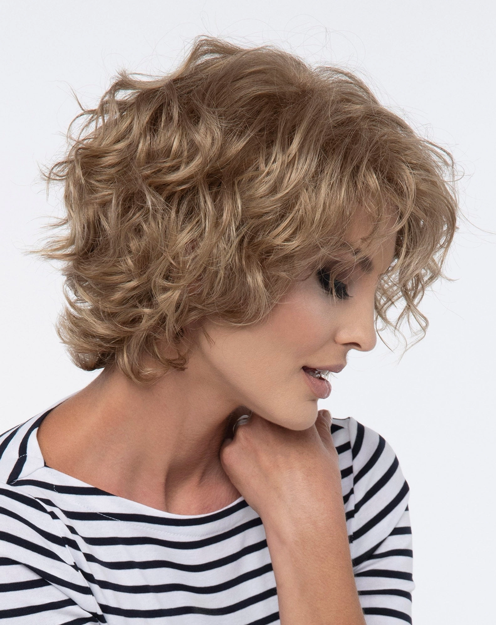 Suzi Wig by Envy | Synthetic Hair | Average Cap