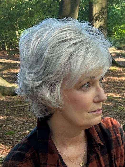 Voltage Petite | Synthetic Wig (Basic Cap)